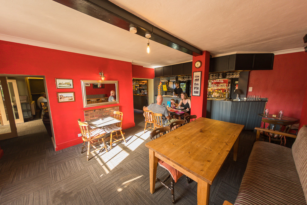 Restaurant – The Lighthouse Inn